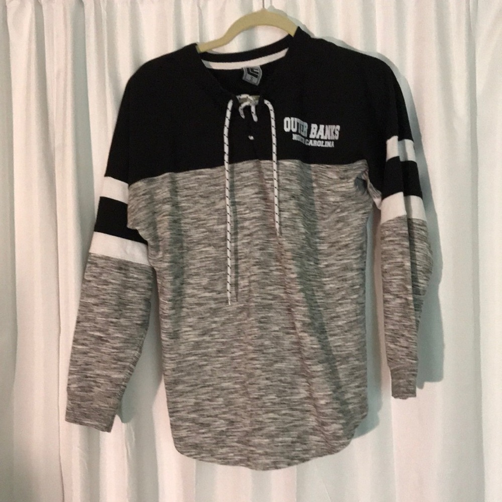 Small Outer Banks Gray and Black Crewneck